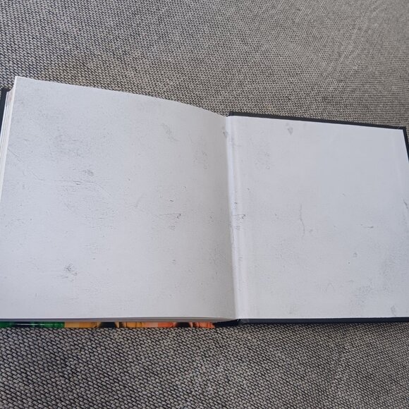 Elvis - American Idol - Thick Hardcover Book - Picture 11 of 15